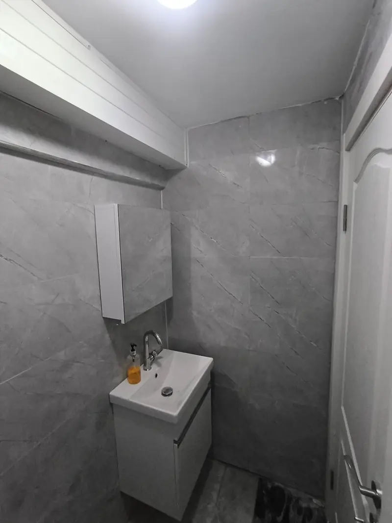 Yenilenmiş banyo ve lavabo